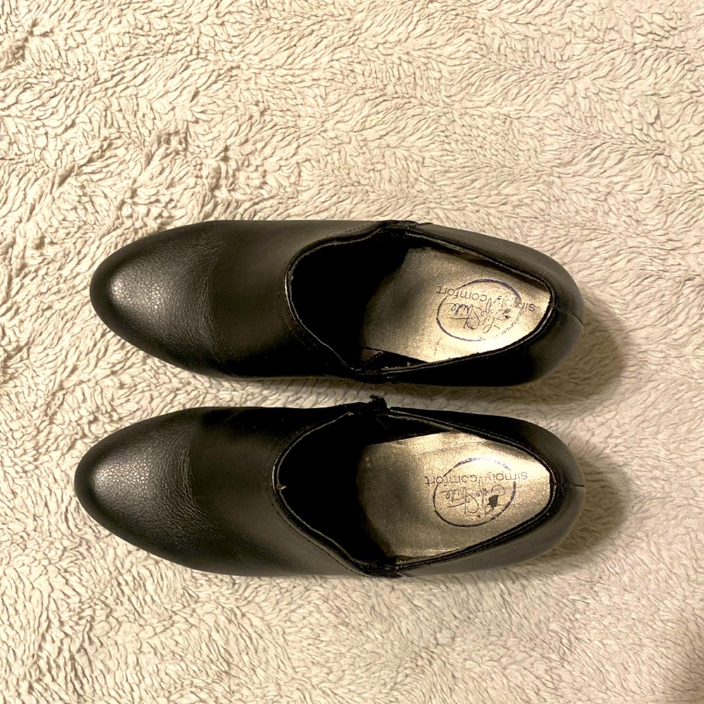 LifeStride Georgia boots style